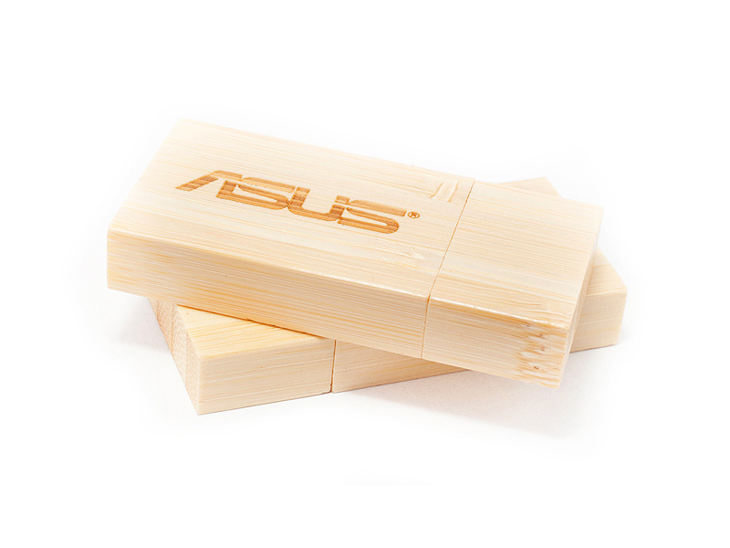wooden-square-usb-drives.jpg
